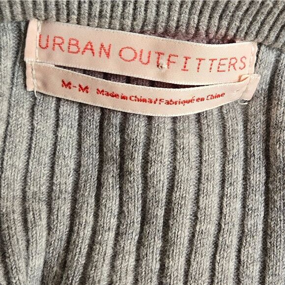 Urban Outfitters Cropped Gray Rib Knit Y2K Henley Style Bell Sleeve Sweater Top - Picture 6 of 7